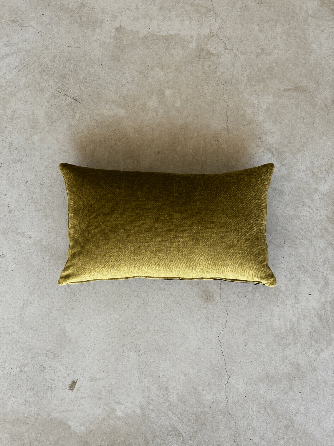 RAVI pillow